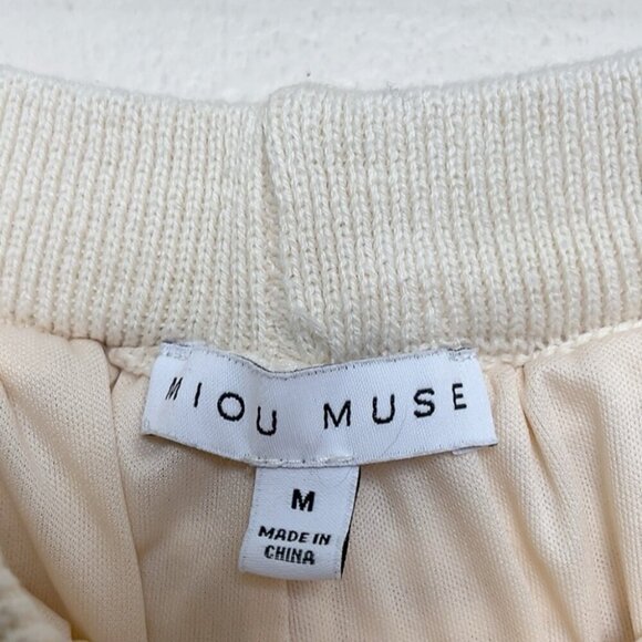 Miou Muse Womens Medium Crochet Pattern Pants - Picture 9 of 14